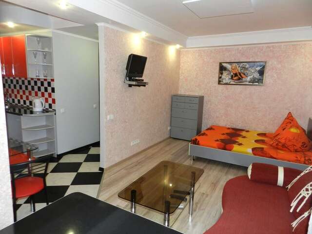 Апартаменты 1-room Studio Apartment on Matrosova Street 19, by GrandHome Запорожье-3