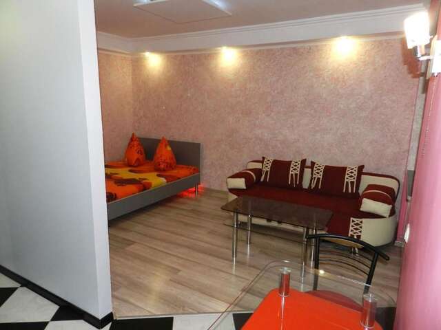 Апартаменты 1-room Studio Apartment on Matrosova Street 19, by GrandHome Запорожье-15